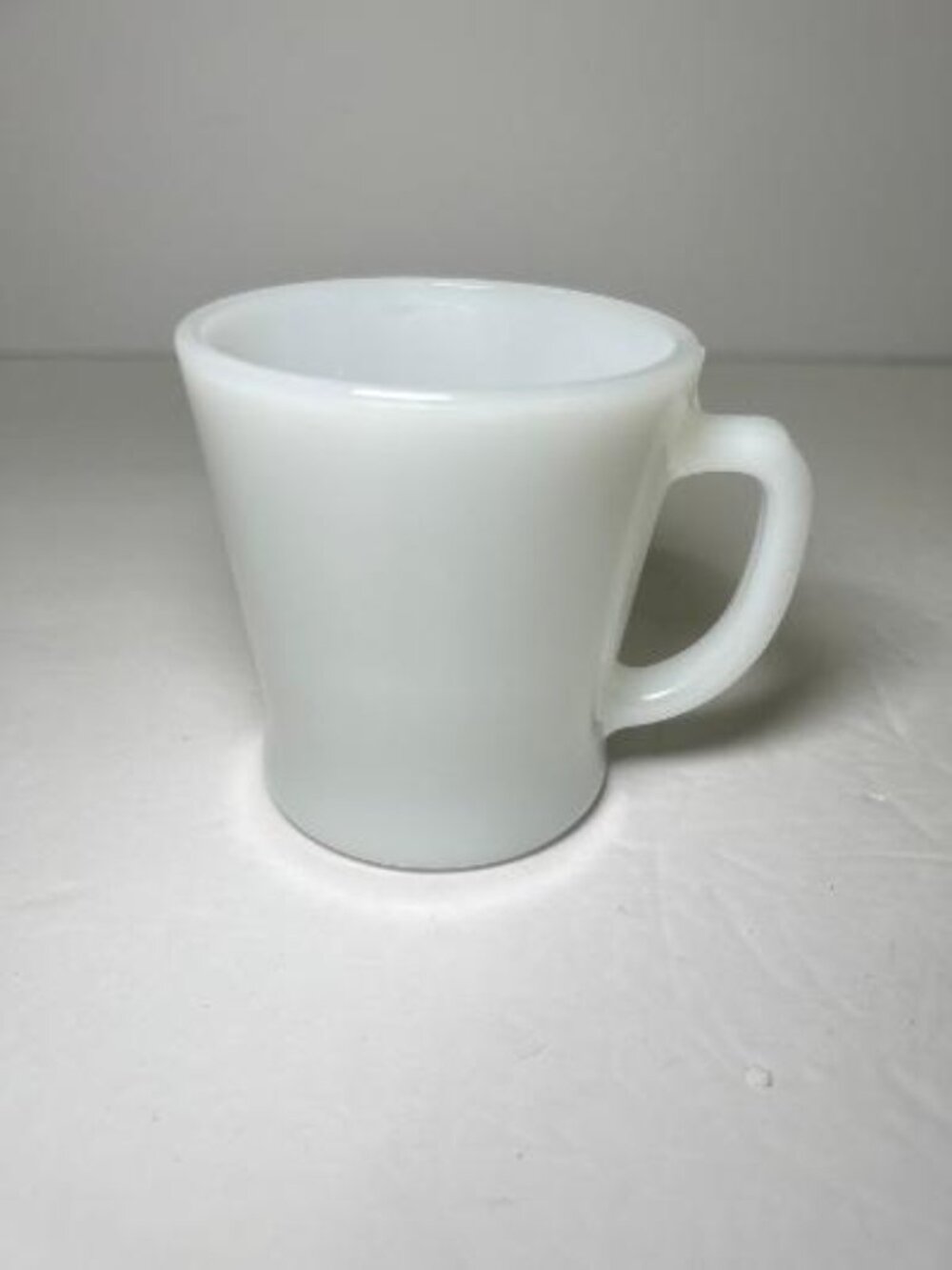 Vintage Fire King Anchor Hocking White Milk Glass D-Handle Coffee Cup Mug 10 oz